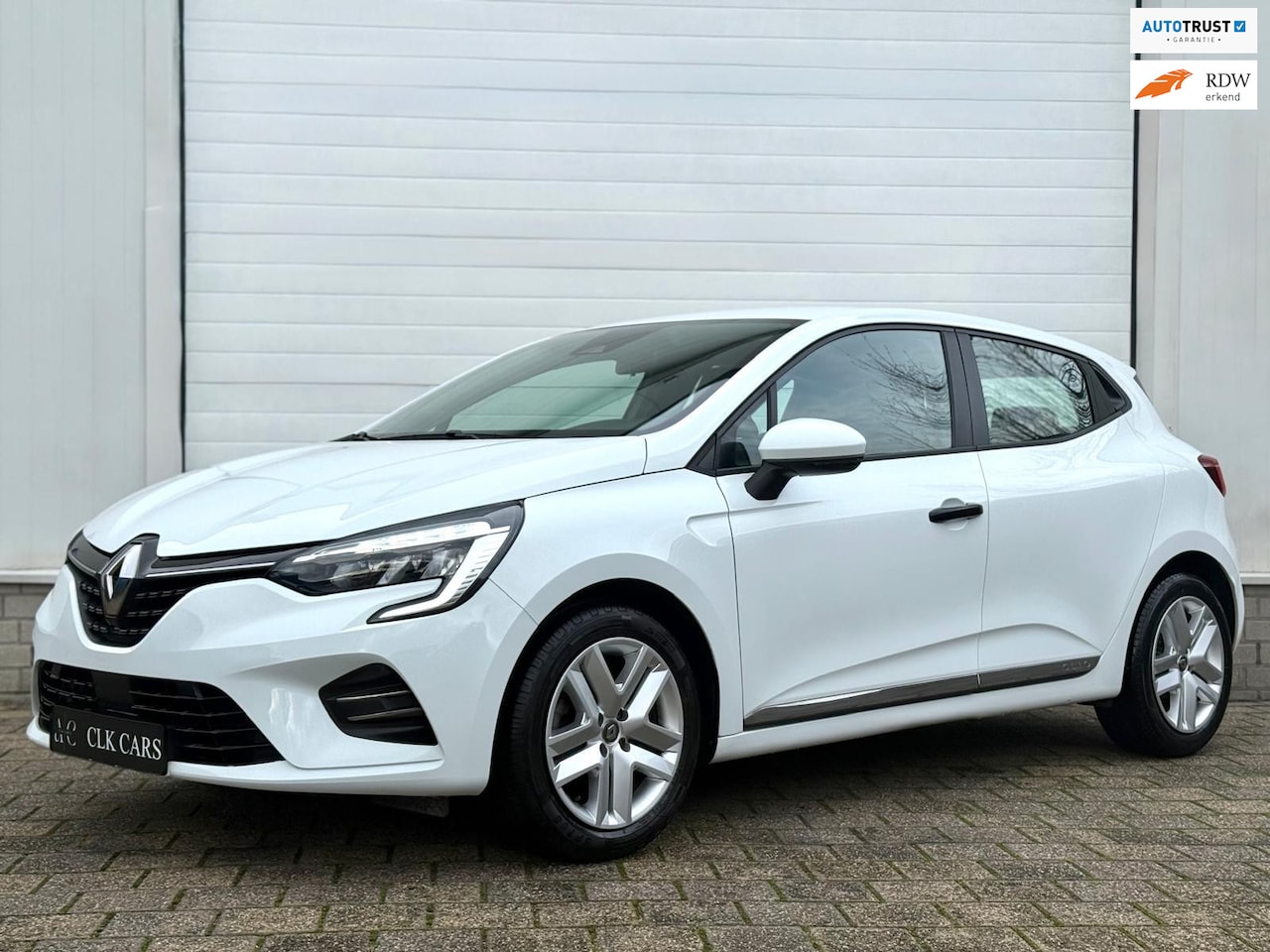 Renault Clio - 1.0 SCe 1e Eigenaar LED Carplay Parksensor - AutoWereld.nl
