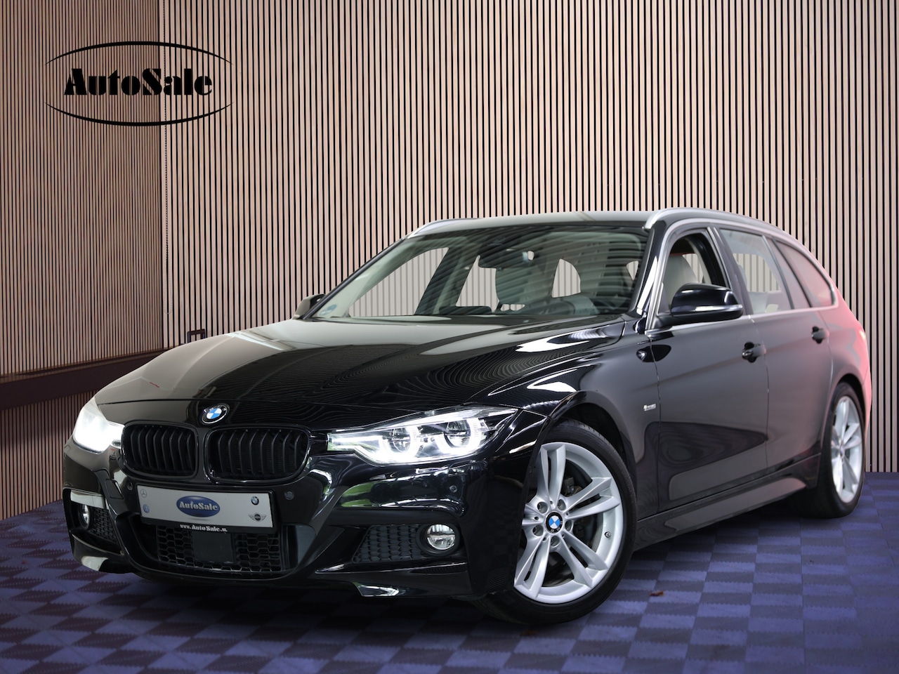 BMW 3-serie Touring - 330i M-Sport HUD ACC DAB MEMORY avm LEDER CAMERA '16 - AutoWereld.nl