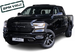 Dodge Ram 1500 - 5.7 V8 4x4 Crew Cab Sport Night Edition | Elektrisch Sidebars | Pano-Dak | Groot Navi | eT