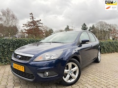Ford Focus - 1.6 Comfort Style 5 DRS. , Airco / Cruise / Navi-Multimedia / 16" Lm Velgen