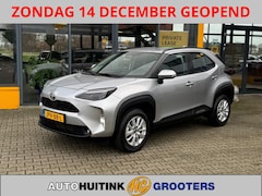 Toyota Yaris Cross - 1.5 Hybrid Active - camera - sensoren voor/achter - Navi