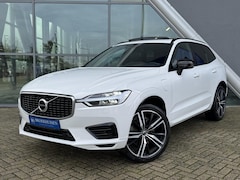 Volvo XC60 - 2.0 T8 Twin Engine AWD R-Design 392pk Panoramadak / Camera / 21inc Velgen