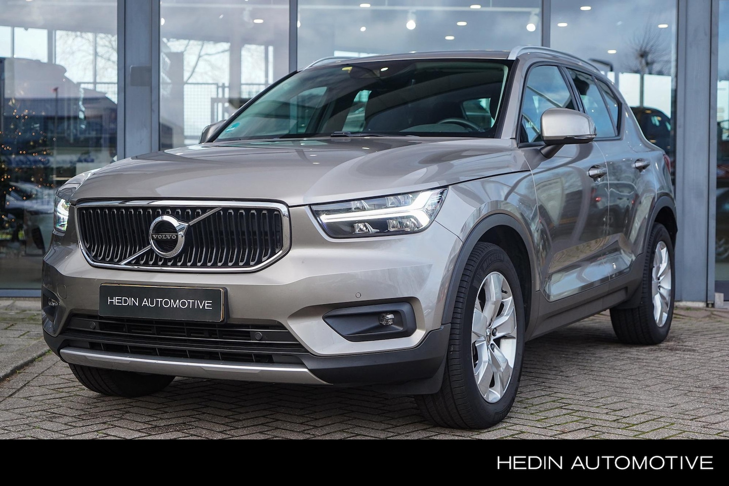 Volvo XC40 - 1.5 T3 Business Pro 1.5 T3 Business Pro - AutoWereld.nl