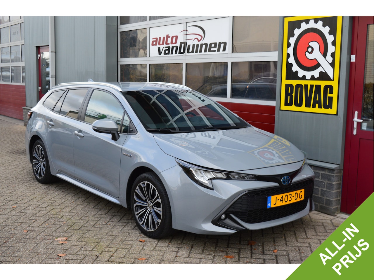 Toyota Corolla Touring Sports - 1.8 Hybrid Business Plus O.a: Afn. Haak, ACC, Camera, Dakdragers, Stoelverw, Etc. All-in p - AutoWereld.nl