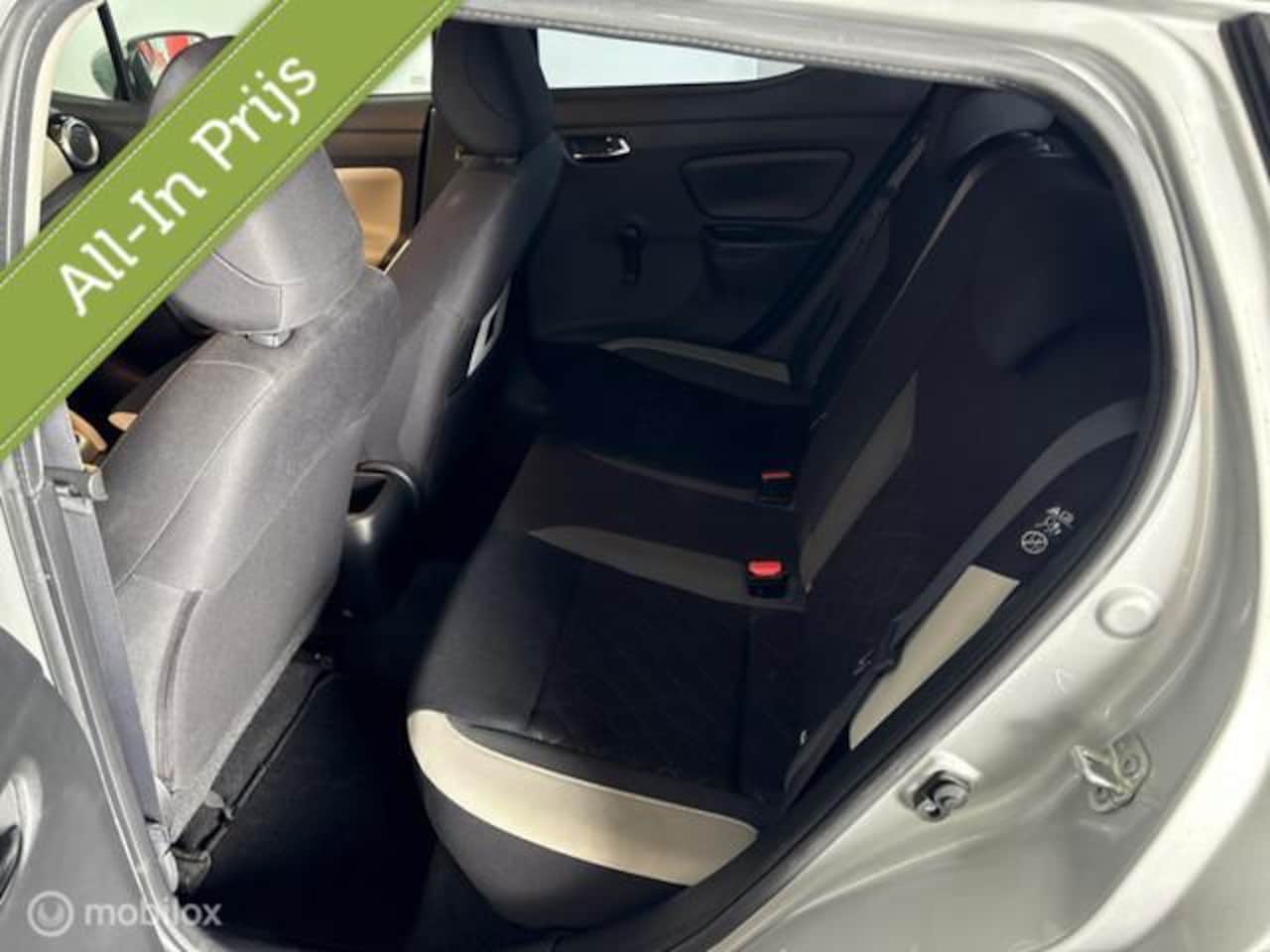 Nissan Micra - 0.9 IG-T Acenta *APPLE CARPLAY, RIJKLAARPRIJS!*