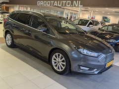 Ford Focus Wagon - 1.0 Titanium Airco, Cruise Control, Trekhaak, Stuurbekrachtiging