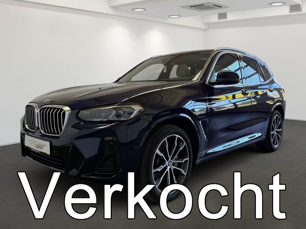 BMW X3 - xDrive30e M-SPORT ** LASER, NAVI+, IVORY LEDER, PANORAMA, 20-inch LMV, TANSANIT INDIVIDUAL - AutoWereld.nl