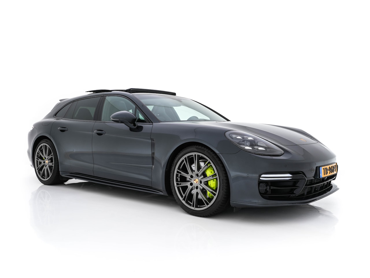 Porsche Panamera Sport Turismo - 2.9 4 E-Hybrid Plug-In Aut. *PANO | LUXURY-LEATHER | NAVI-FULLMAP | AIR-SUSPENSION | KEYLE - AutoWereld.nl