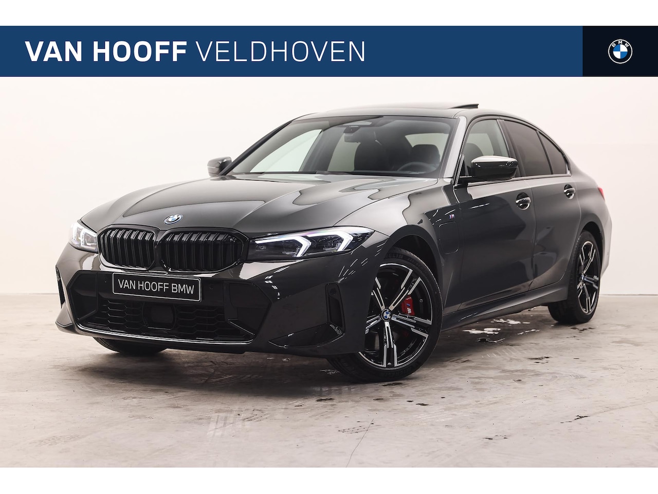 BMW 3-serie - 330e High Executive M Sport Automaat / Schuif-kanteldak / Sportstoelen / Adaptieve LED / C - AutoWereld.nl