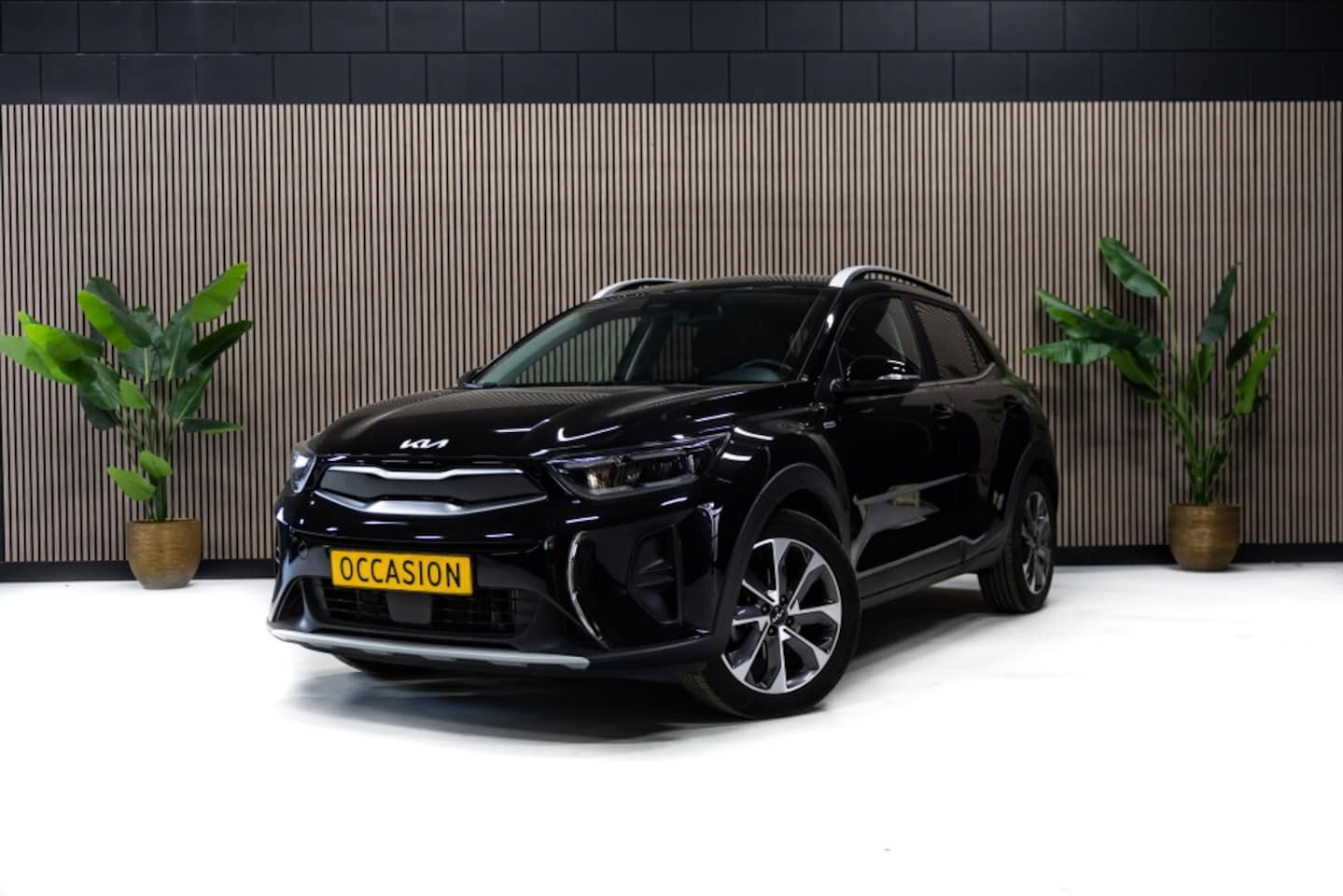 Kia Stonic - 1.0 T-GDi MHEV Inspire | Carplay | Camera | Trekhaak | - AutoWereld.nl