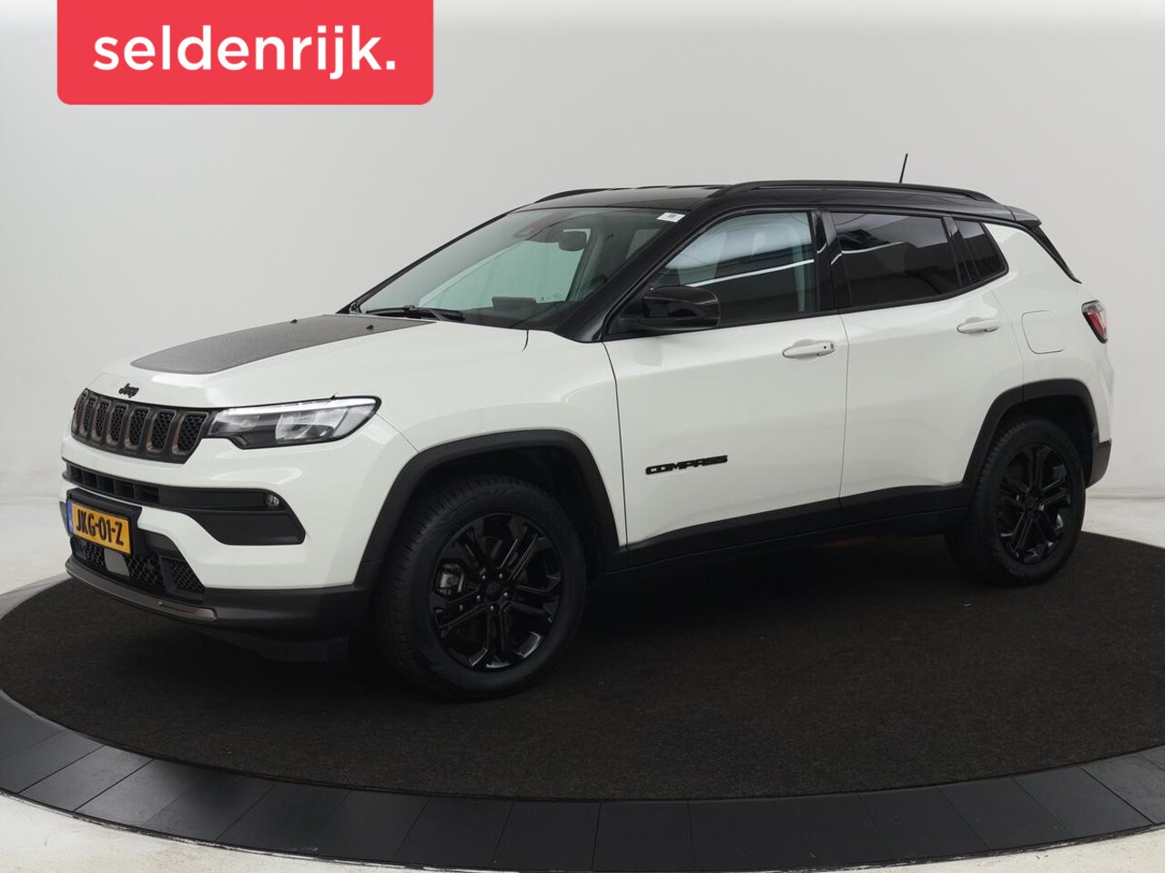 Jeep Compass - 4xe 240 Plug-in Hybrid Electric S | Stoel & stuurverwarming | Half leder | Camera | Adapti - AutoWereld.nl