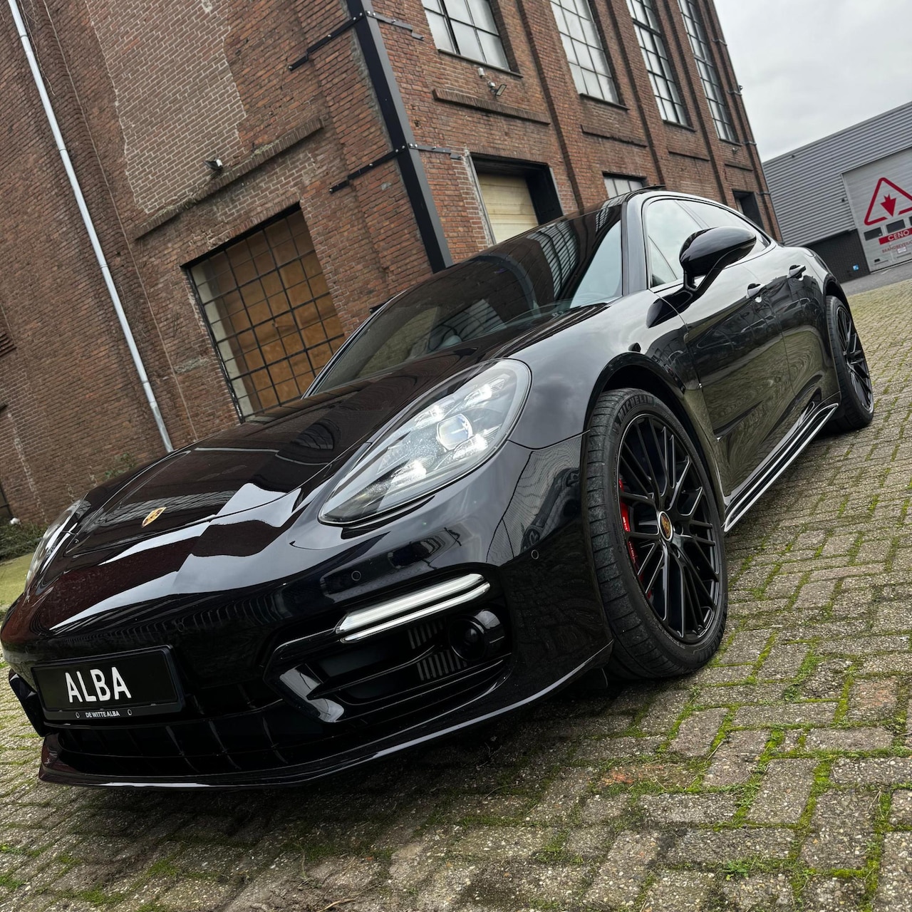 Porsche Panamera Sport Turismo - 2.9 4S E-Hybrid 2.9 4S E-Hybrid - AutoWereld.nl