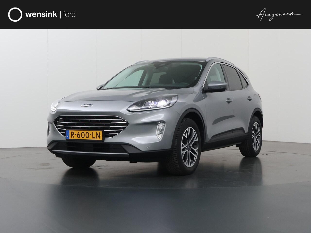 Ford Kuga - 1.5 EcoBoost Titanium | Winterpakket | Parkeercamera | Navigatie | Cruise control | Climat - AutoWereld.nl