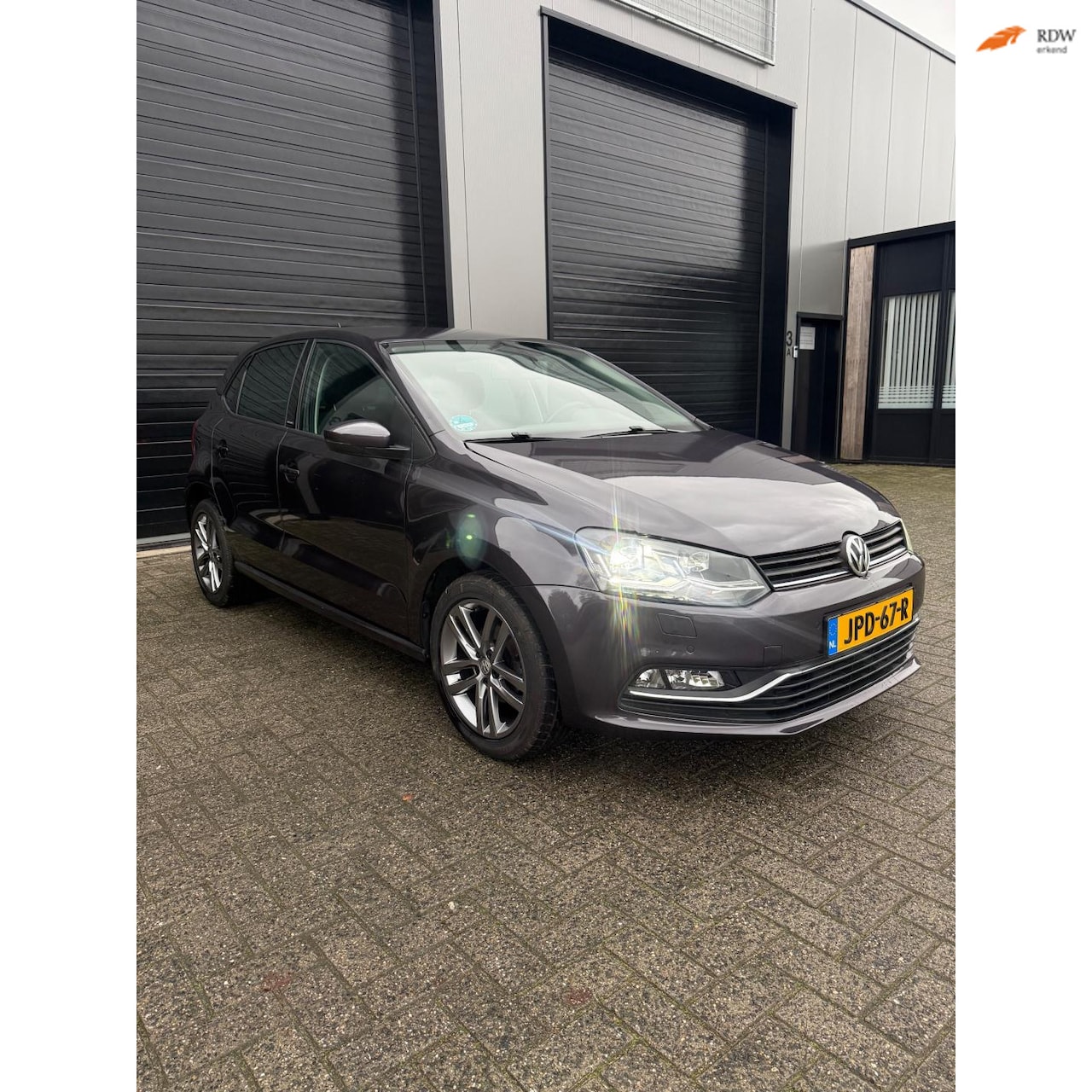 Volkswagen Polo - 1.2 TSI HIGHLINE 1E EIG| CRUISE| PDC| STOELVERVWARMING |CLIMA|LED|NAVI|BLUETOOTH| - AutoWereld.nl