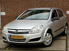 Opel Astra - 1.4 Business