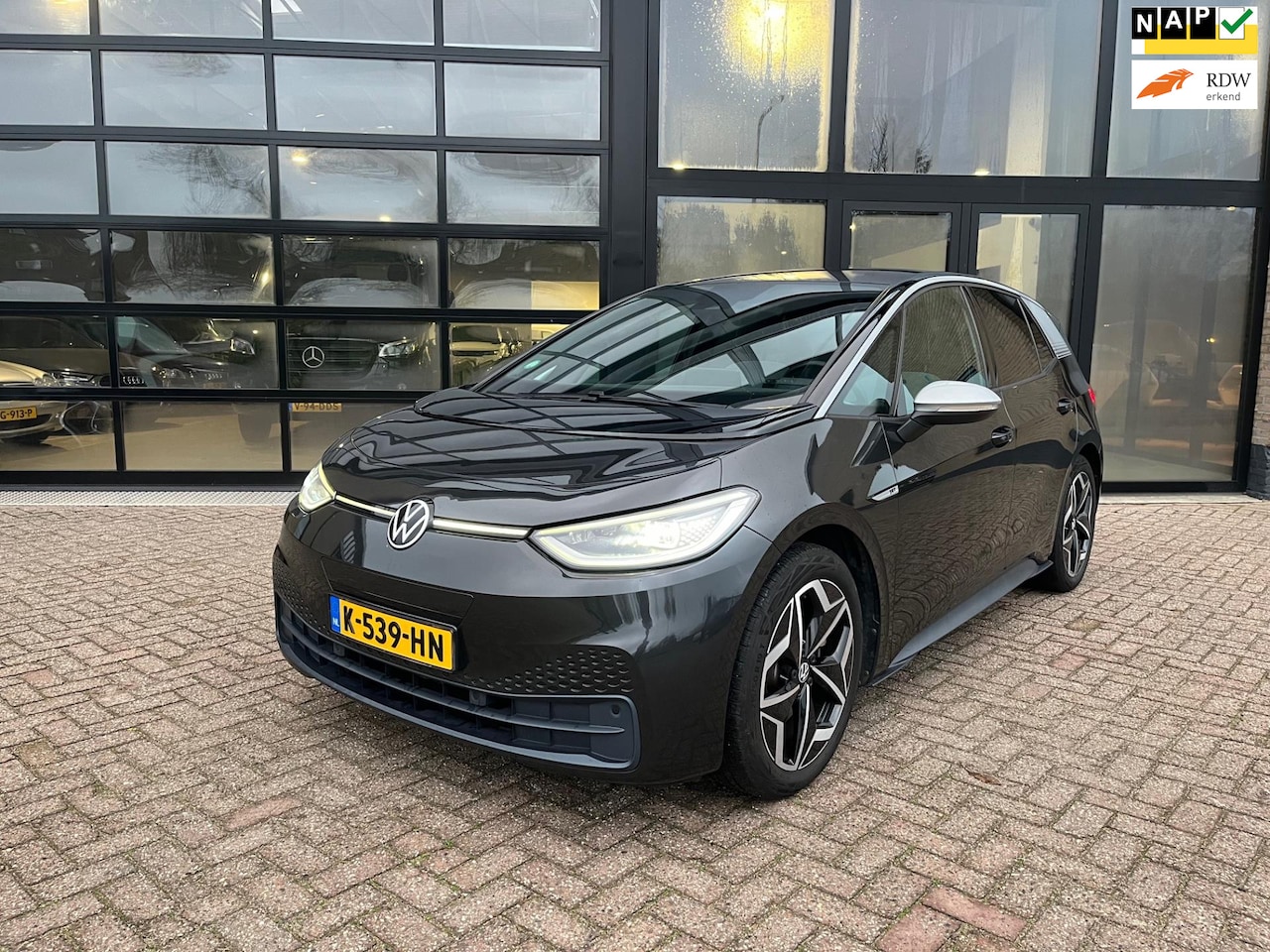 Volkswagen ID.3 - First Plus 58 kWh, 1 eigenaar, Btw - AutoWereld.nl