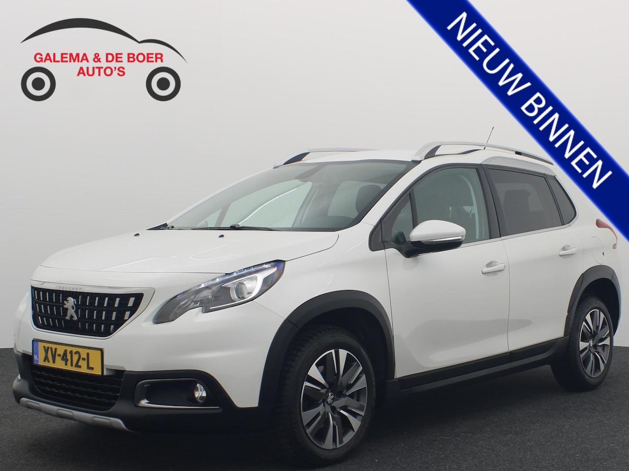 Peugeot 2008 - 1.2 PureTech Allure AUTOMAAT / D-RIEM VV / NAVI / CLIMA / PDC / CARPLAY / CAMERA / NL-AUTO - AutoWereld.nl