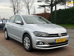 Volkswagen Polo - 1.0TSI Comfort *CARPLAY| 5DRS|APK 01-2027