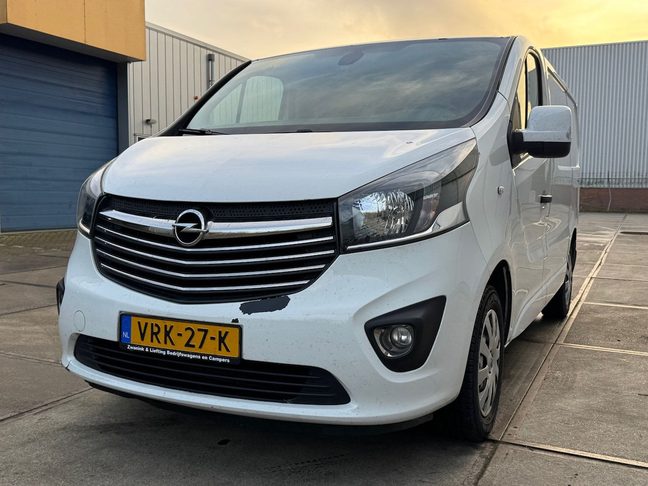 Opel Vivaro - 1.6 CDTI L1H1 Sport EcoFlex 1.6 CDTI L1H1 Sport EcoFlex - AutoWereld.nl