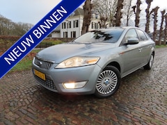 Ford Mondeo - 2.0-16V Limited Climatecontrol Cruisecontrol Navigatie Pdc Lm Velgen
