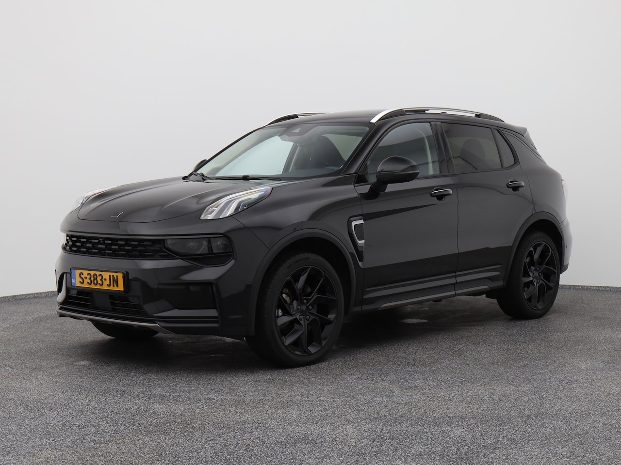 Lynk & Co 01 - 1.5 Plug-in Hybrid | 360° | BLACK | NLD AUTO - AutoWereld.nl