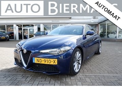Alfa Romeo Giulia - 2.0T Super / INCL. 12 mnd BOVAG / 200PK/ Leder