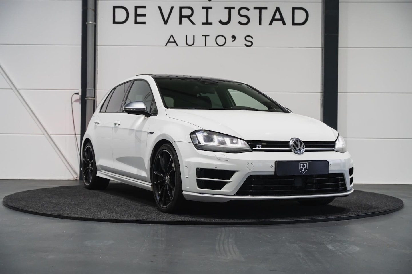 Volkswagen Golf - 2.0 TSI R 4MOTION 2.0 TSI R 4Motion - AutoWereld.nl