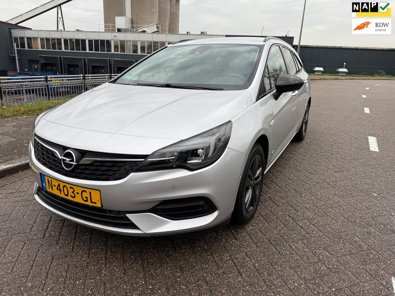 Opel Astra Sports Tourer - 1.2 Design & Tech 1.2 Design & Tech - AutoWereld.nl