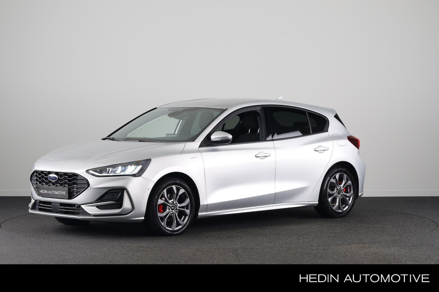 Ford Focus - 1.0 EcoBoost Hybrid ST Line Style 1.0 EcoBoost Hybrid ST Line Style - AutoWereld.nl