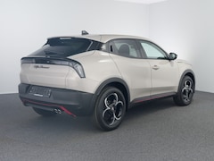 Alfa Romeo Junior - 1.2 Turbo Hybrid Ibrida Speciale | Achterbank in delen neerklapbaar | Achteruitrijcamera |