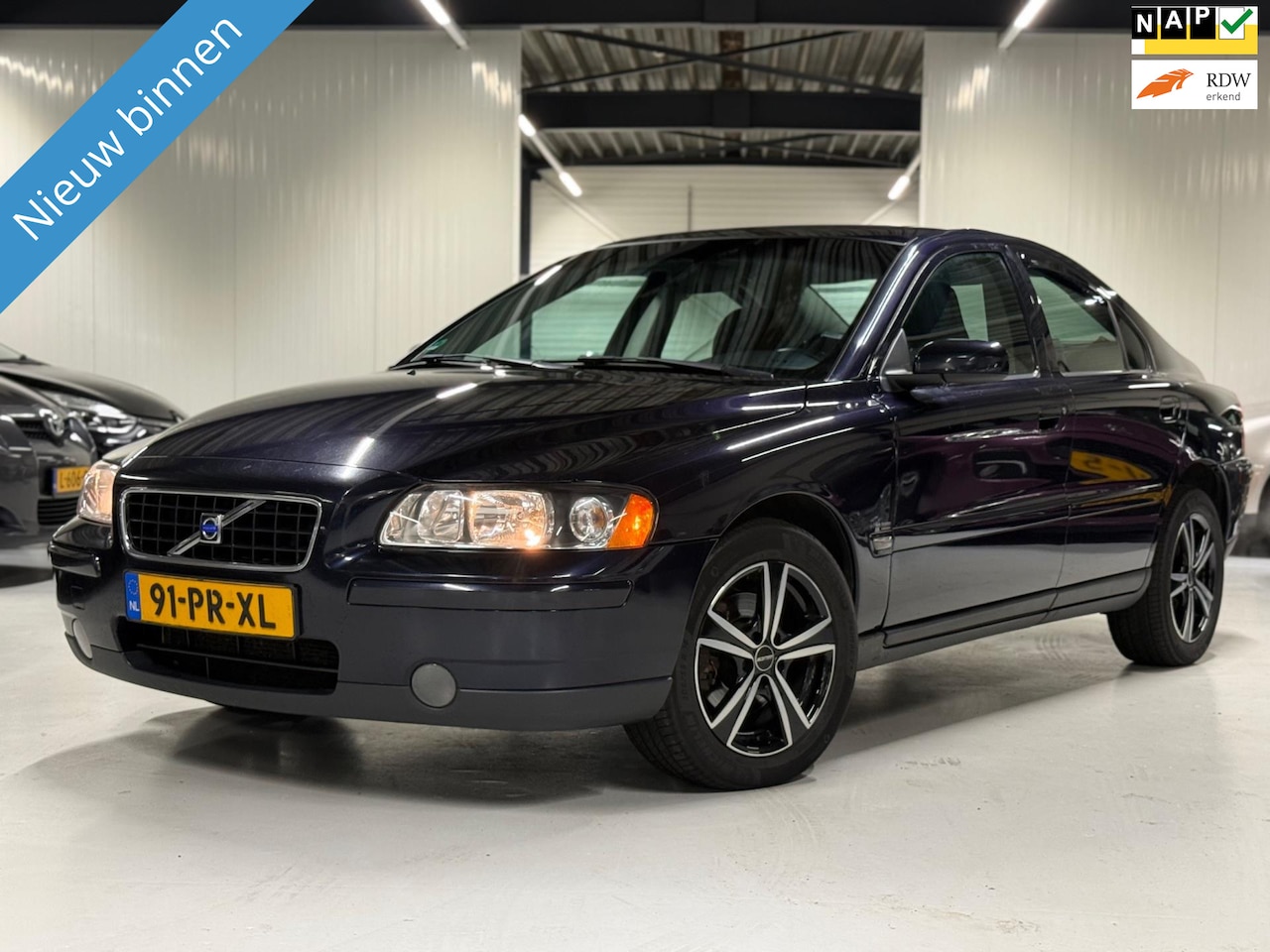 Volvo S60 - 2.4 140PK Bi-Fuel Edition LPG G3 Automaat! - AutoWereld.nl