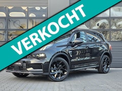 Lynk & Co 01 - 1.5 Black Edition Panoramadak/360° Camera/ACC/Stoelverwarming