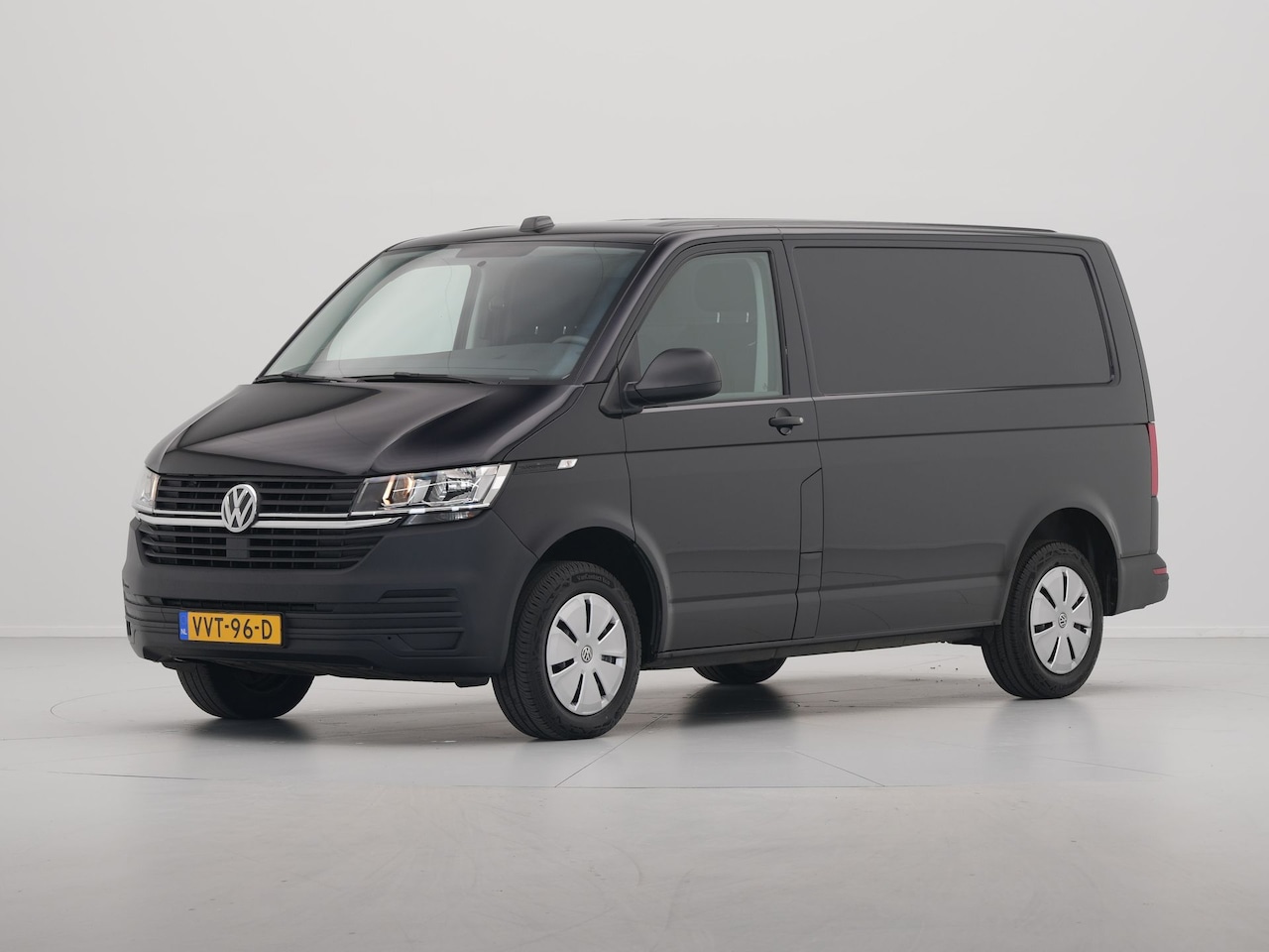 Volkswagen Transporter - 2.0 TDI 66kW 90PK L1H1 Economy Business Navi via App Pdc Airco Cruise - AutoWereld.nl