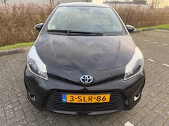 Toyota Yaris - 1.5 Full Hybrid Aspiration*CAMERA*NAVI*ELKT-RAAM*C-D AFSTAND