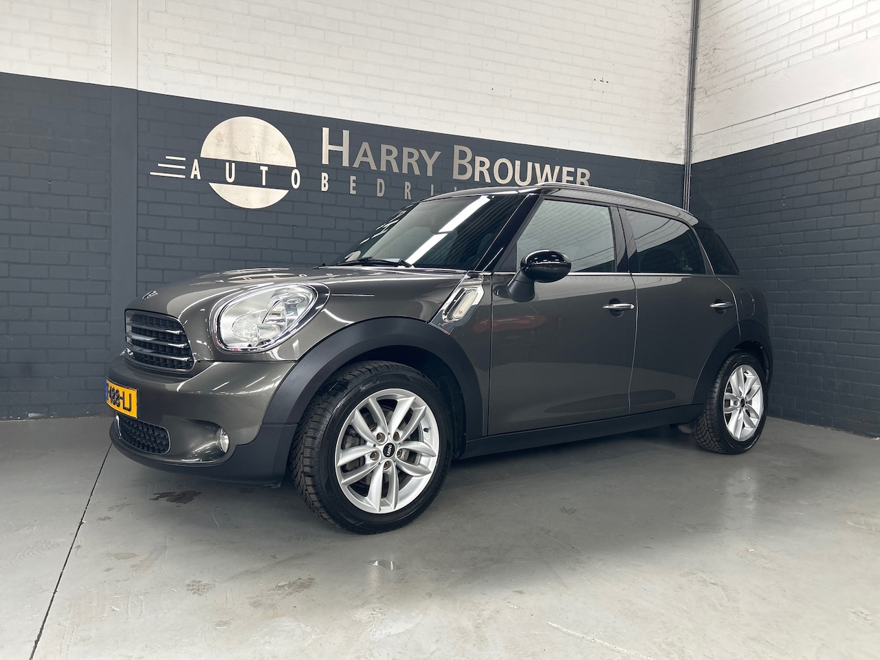 MINI Countryman - Mini 1.6 Cooper Chili Automaat. panoramadak. zeer mooi. - AutoWereld.nl
