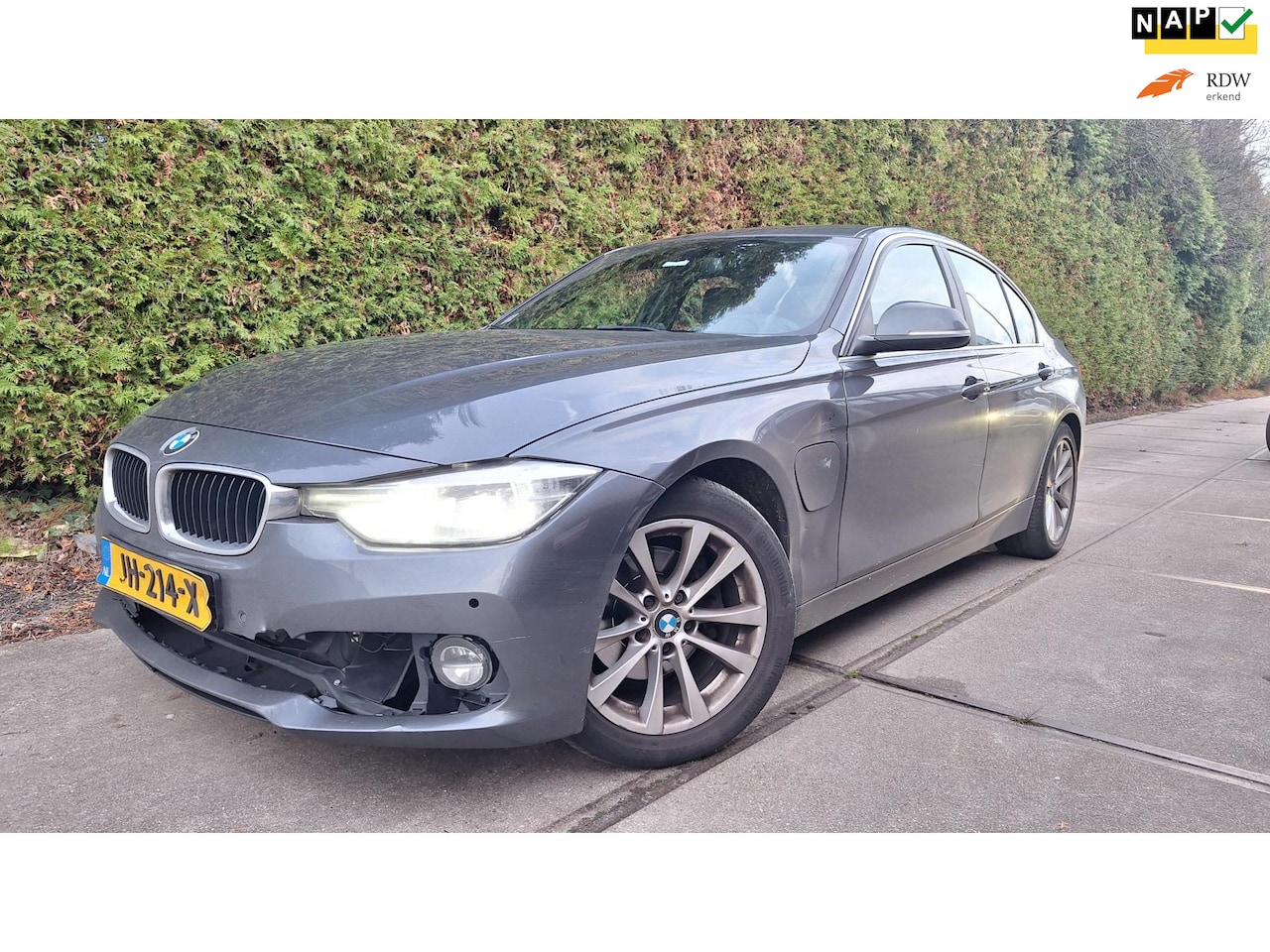 BMW 3-serie - 330e Centennial Executive 330e Centennial Executive - AutoWereld.nl