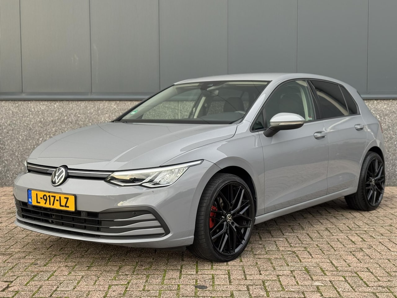 Volkswagen Golf - 1.5 TSI Style Led/Navi/Sfeer/18'' - AutoWereld.nl