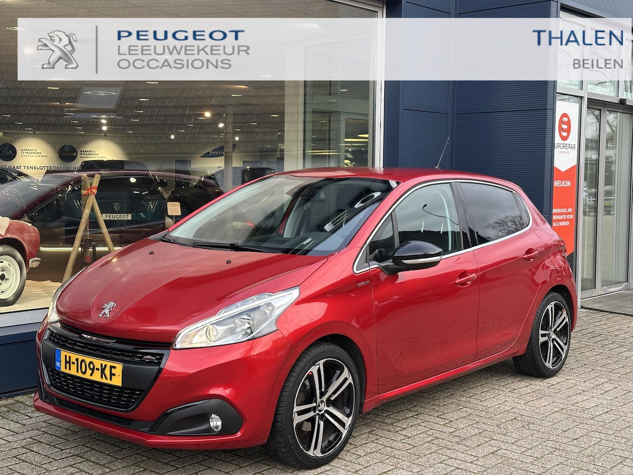 Peugeot 208 - 1.2 Turbo 110 PK GT-Line 6-Bak | 1e Eigenaar Volledig Dealer Onderhouden | Sportieve GT Ui - AutoWereld.nl