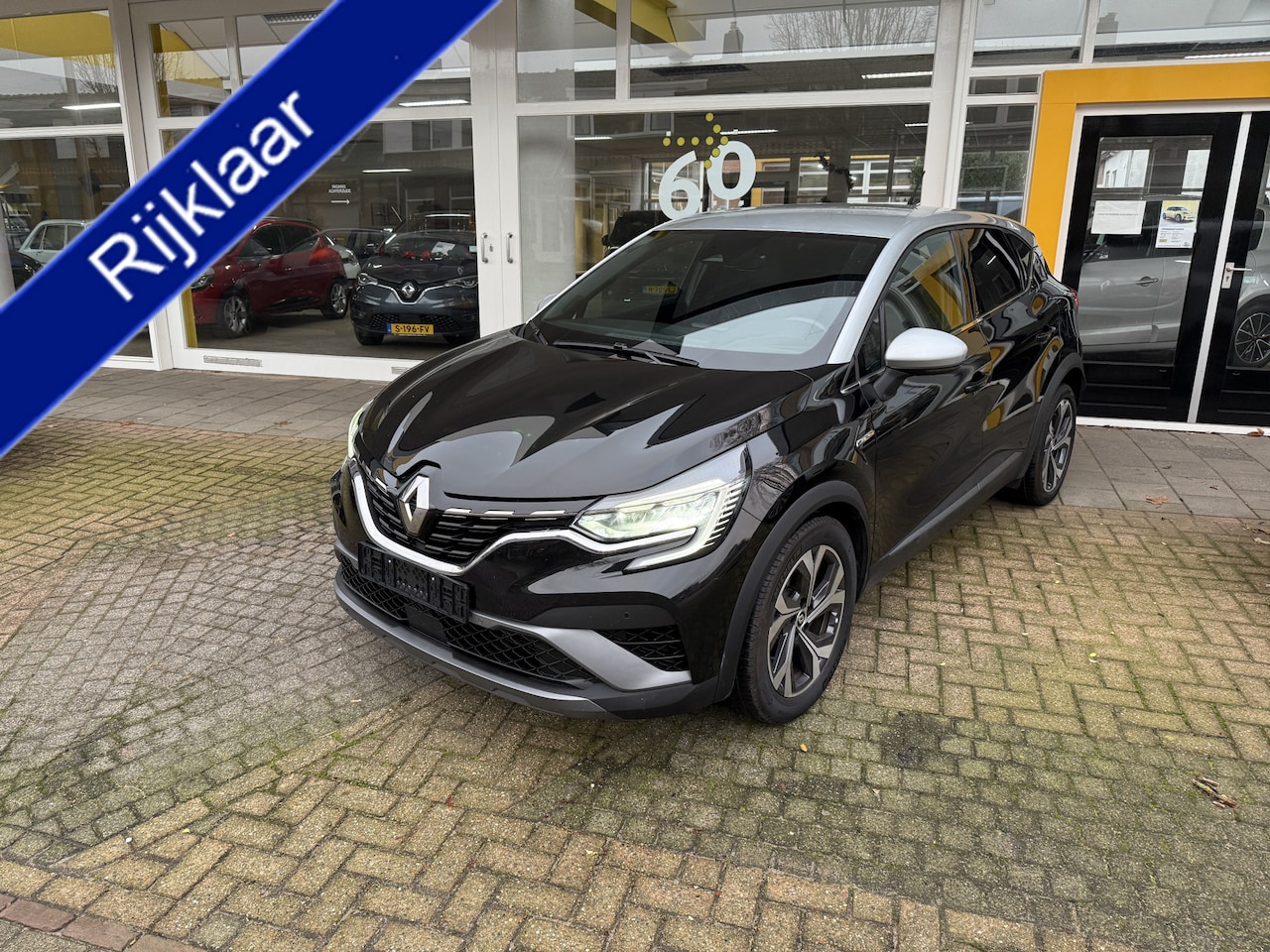 Renault Captur - 1.6 E-Tech Plug-in Hybrid 160 R.S. Line CAMERA NAVIGATIE GOOGLE PARKEERSENSOREN LICHTM.VEL - AutoWereld.nl