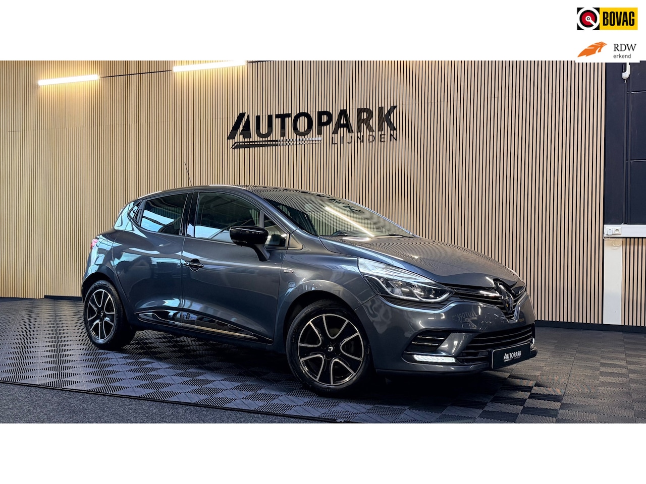 Renault Clio - 1.2 TCe Intens AUTOMAAT|PARKEERSENSOREN|NAVI|LED - AutoWereld.nl