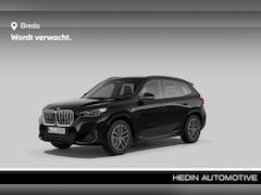 BMW X1 - xDrive30e | Head-Up Display | Comfort Access | Driving Assistant Professional | Stoelverwa