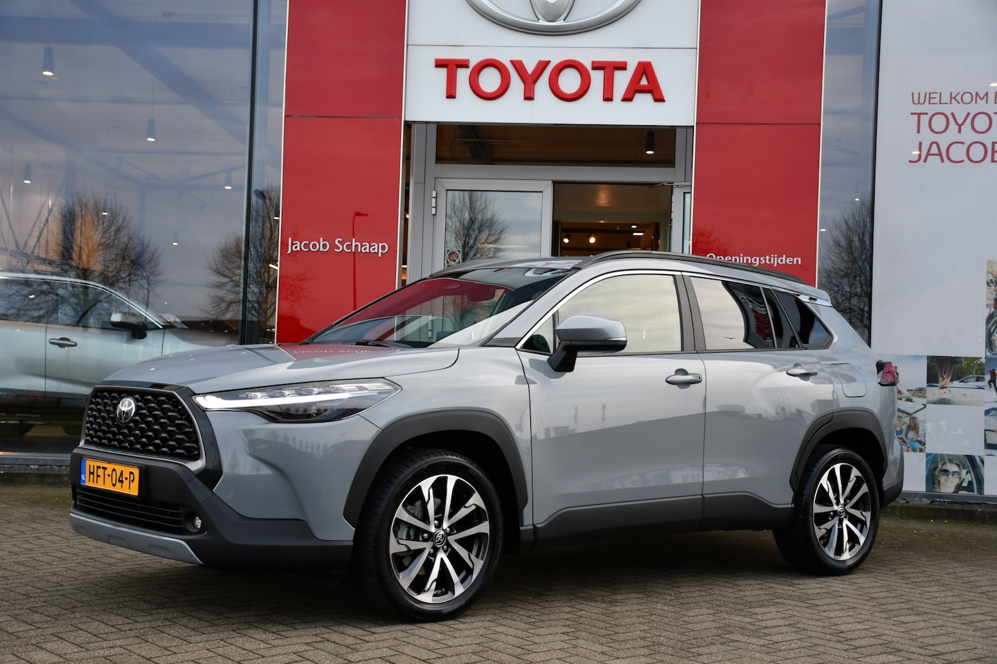 Toyota Corolla Cross - Hybrid 140 Style Automaat 140pk | BSM | Cloud Navigatie | Apple Carplay/Android Auto | - AutoWereld.nl