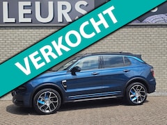 Lynk & Co 01 - 1.5 Zwarte hemel