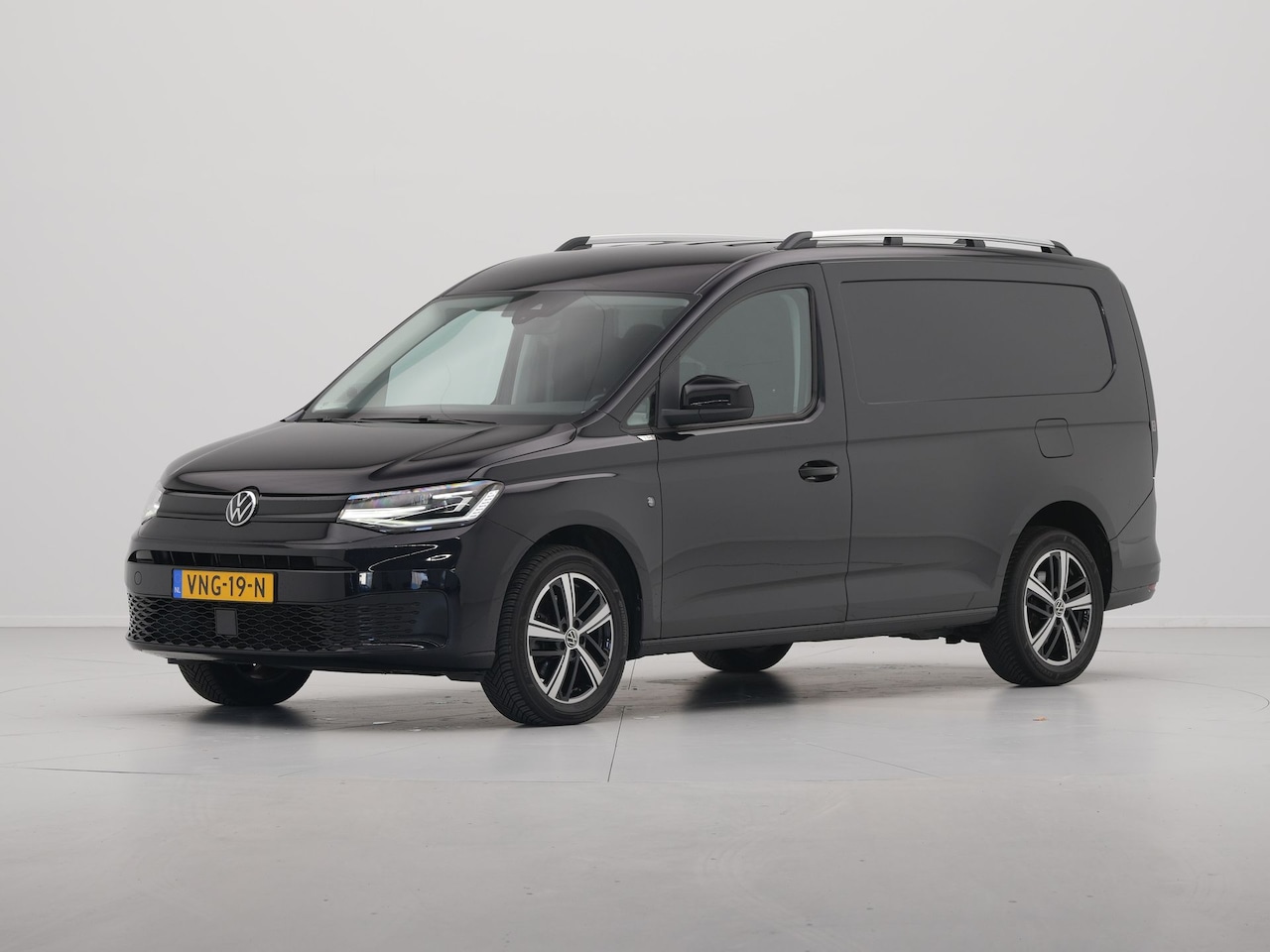 Volkswagen Caddy Cargo Maxi - L2H1 2.0 TDI 90kW 122PK 1st-Edition DSG /BPM-vrij - AutoWereld.nl