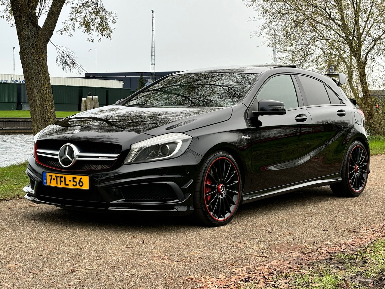 Mercedes-Benz A-klasse - AMG 45 4MATIC | H&K Audio | Schaalstoelen - AutoWereld.nl