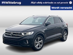 Volkswagen T-Roc - 1.5 TSI 150pk R-Line DSG Automaat / Navigatie / APP Connect / LM velgen / Camera / Park As