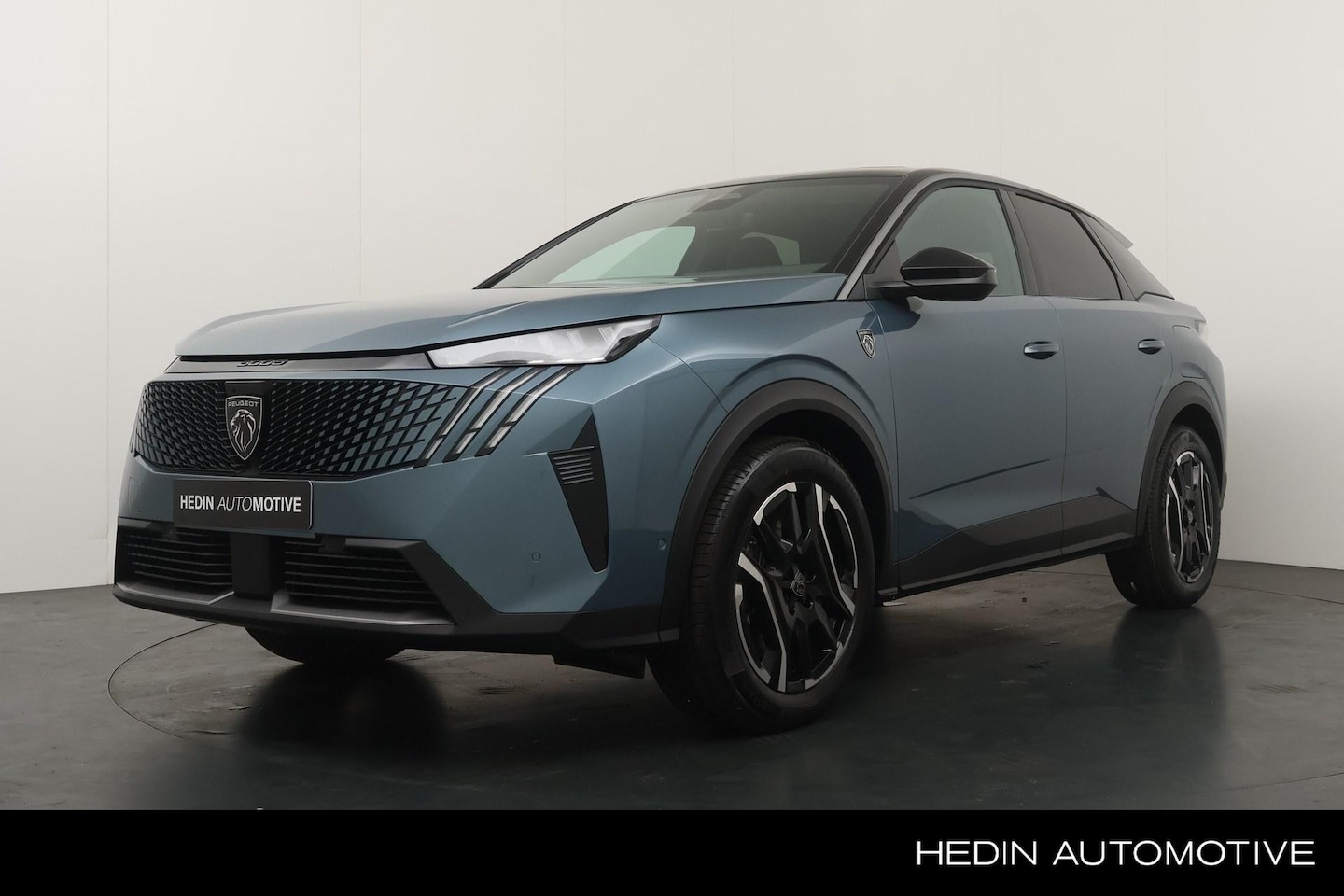 Peugeot 3008 - 1.6 plug-in Hybrid 195 GT Panorama Dak| 1550KG trekgewicht | Navigatie | Rondomzicht Camer - AutoWereld.nl