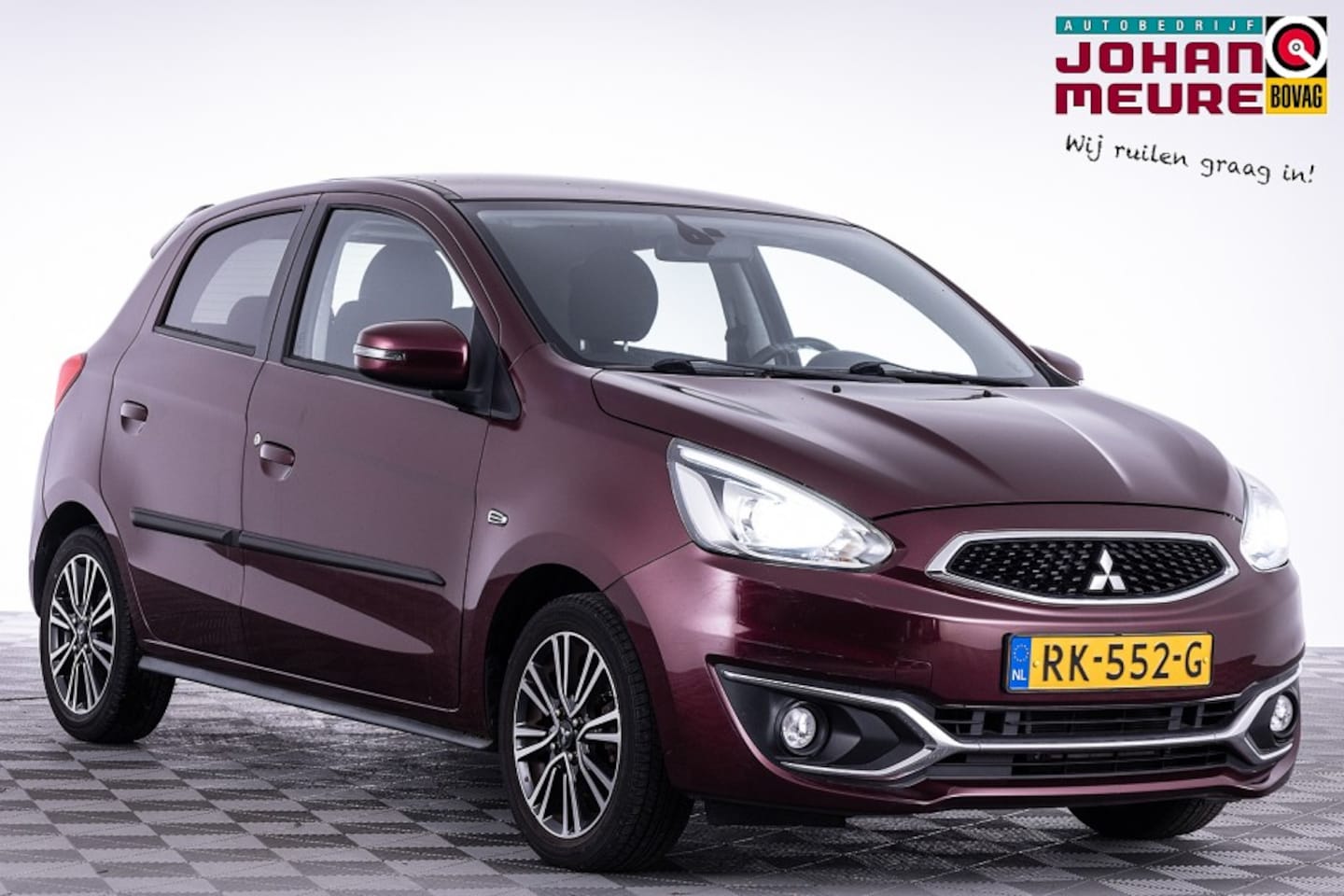 Mitsubishi Space Star - 1.2 Instyle Automaat | ECC | Carplay | LM Velgen | NAVI - AutoWereld.nl