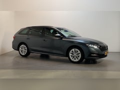 Skoda Octavia Combi - 1.0 e-TSI DSG Sport Business Virtual Cockpit Sfeerverlichting Navigatie