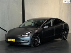 Tesla Model 3 - Performance AWD 75 kWh, Premium audio, Carbon , 20" Performance wielen, Autopilot, enz